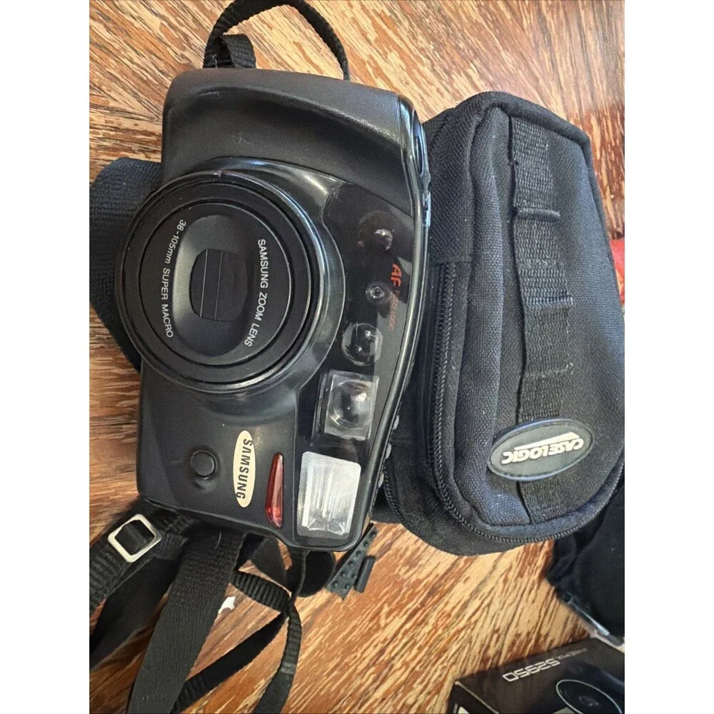 Samsung Maxima Zoom 105 35mm Point & Shoot Film Camera - Black Untested W/case